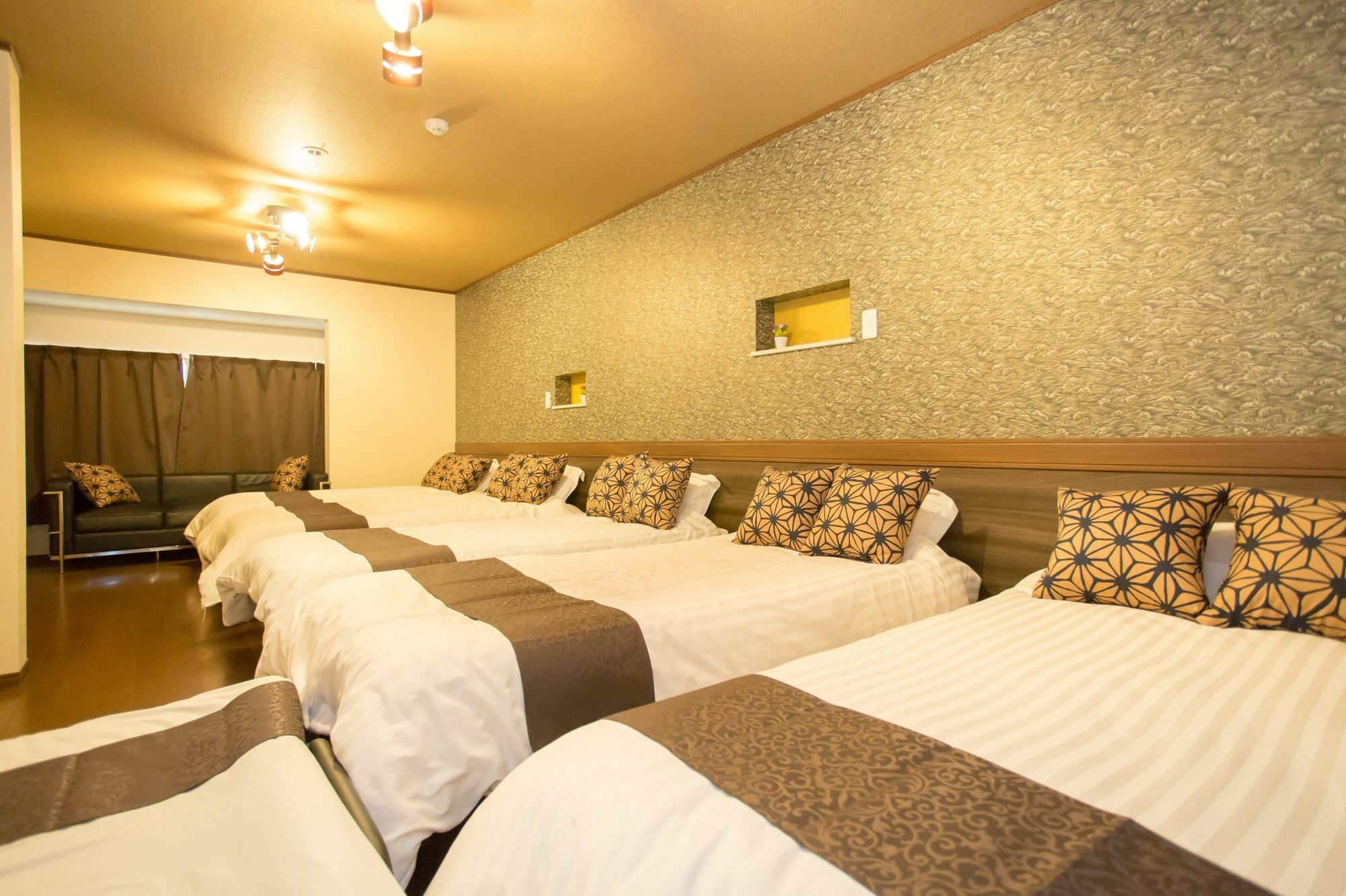 קיוטו Apapane Nijo Guest House מראה חיצוני תמונה